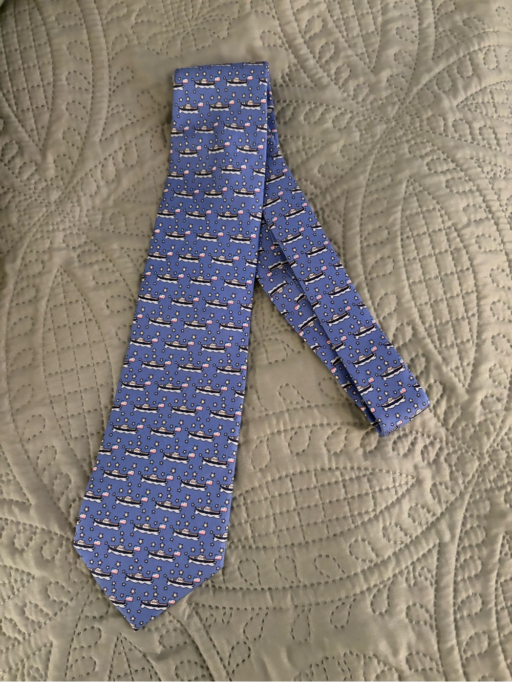 Vineyard Vines Mens Blue Boat American Flag Stars Silk Necktie Made In USA Tie